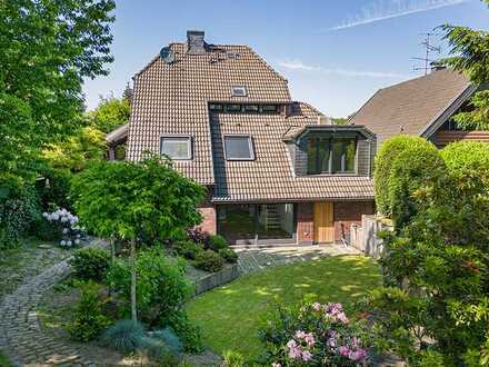 Gepflegtes 6-Zimmer-Haus mit Einbauküche im Top-Lage