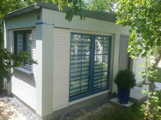 240 € - 15 m² - 1.0 Zi.