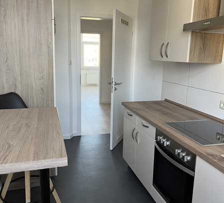 Modernes Wohnen im Altbau, 2,5 Zimmer-Wohnung, Westliches Ringgebiet, Rudolfplatz