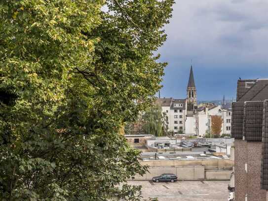 MÜLLER - Dachgeschosswohnung mit Lousbergblick