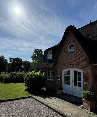 Erstbezug nach Modernisierung: stilvolle 2-Zimmer-Wohnung mit Terrasse und Garten St. Peter Ording