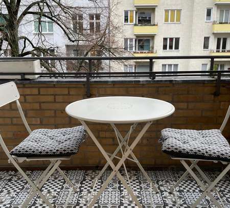 Schöne vollmöblierte 1-Zimmer-Wohnung mit Balkon im Herzen von Berlin Schöneberg