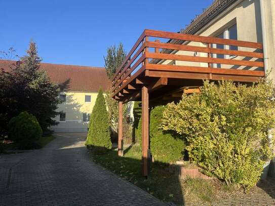 Naturnahe Wohnung mit Blick auf die Mulde in Neichen, Garten, Garage