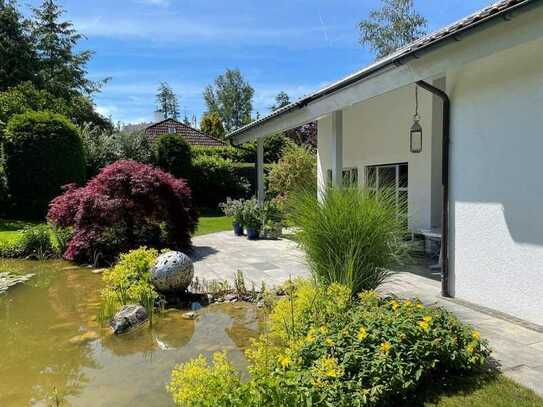 Bachern - Großzügiges, helles und ruhig gelegenes Einfamilienhaus umgeben von blühenden Gärten