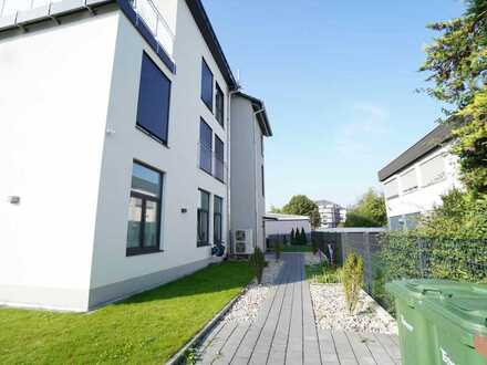 Geschmackvolle Wohnung mit drei Räumen und Einbauküche in Erlensee