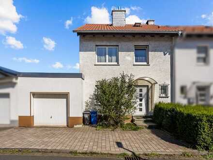 **Gepflegtes Reihenendhaus mit Garage und schönem Grundstück in Gelnhausen-Stadt**