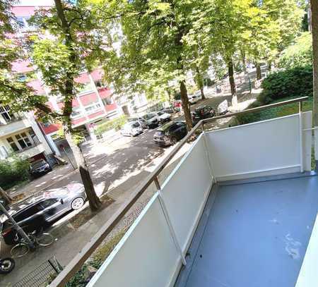 City-Apartment - 1 Zimmer - Balkon - Friedrich-Wilhelm Platz - inklusive Möbel - Handjerystr. 68