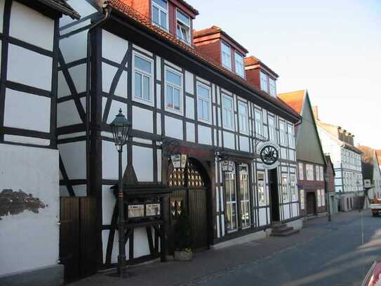 Uriges Steakhaus im Stadtzentrum