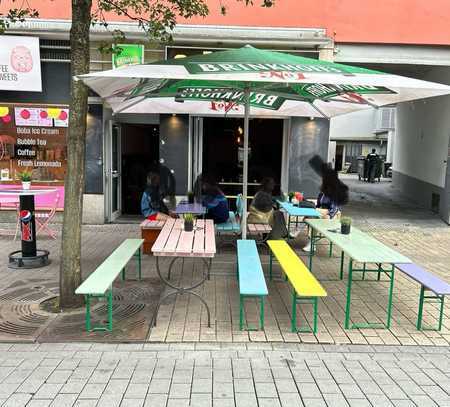 Etablierte Studenten Bar/Cafe