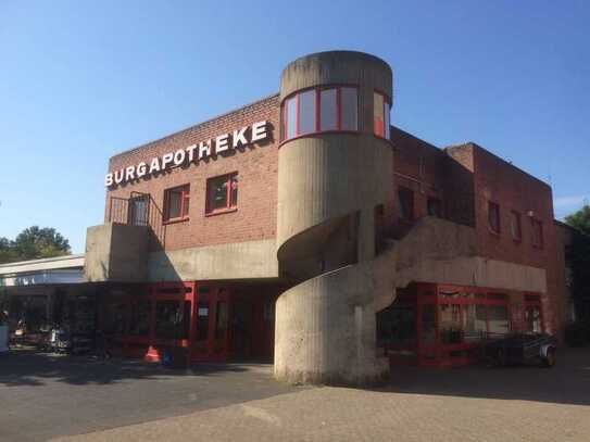 Attraktive Gewerbefläche für Büro, Praxis, Cafe, Kinderbetreuung, Therapie, Laden in schöner Lage