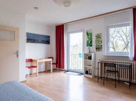 1 Zimmer Wohnung im Tempelhof-Provisionsfrei!!!