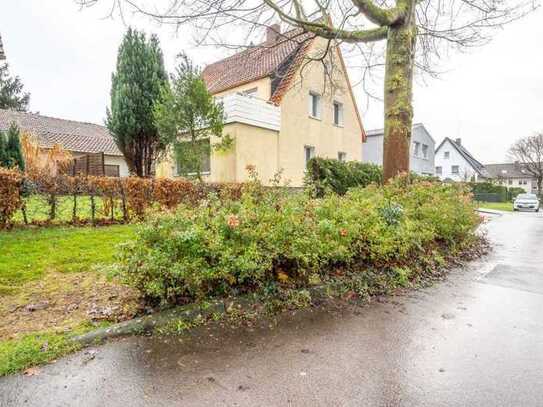 schönes Zweifamilienhaus in guter und ruhiger Lage....