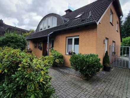 Sehr schöne, Helle 3-Zi. Wohnung mit Loggia im Musikantenviertel