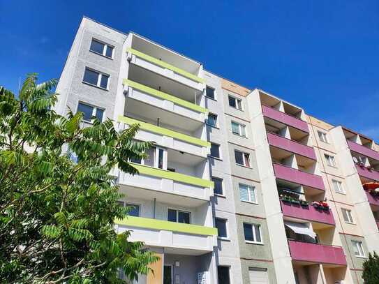 2 Monate kaltmietfrei: 4 Zimmer im Dachgeschoss mit Südbalkon