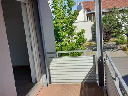Schöne, helle 3-Zimmer-Wohnung mit Balkon in Waghäusel/Kirrlach in absolut ruhiger Lage
