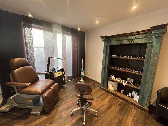 * Kosmetikstudio-Tatoostudio, Massage und noch vieles mehr, in bester Lage in Niedernhausen *