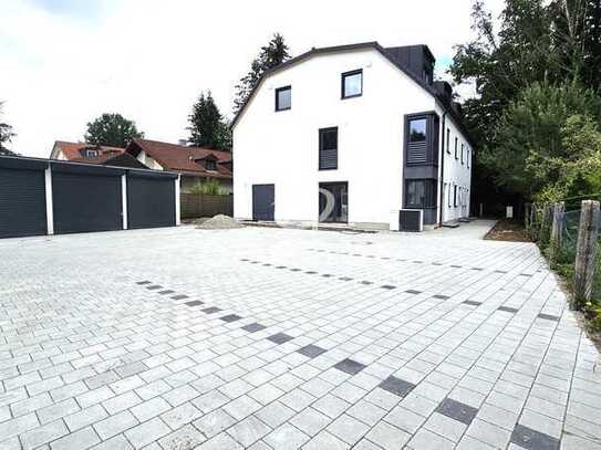 ***Familien-Wohntraum, Neubau-REH mit PV, Garage, Stellplatz, Kamin u. KNY System in Baldham***