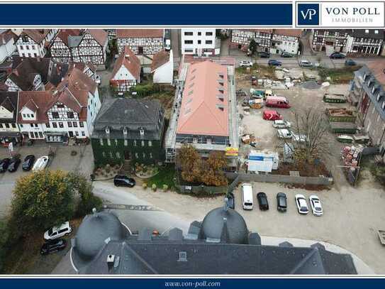 BÜROLANDSCHAFT IM HERZEN DES SCHLOSSPARKS