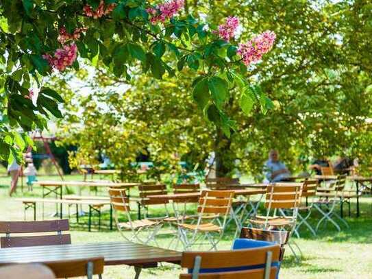 Ausflugsgastronomie mit Terrasse und tollem Garten