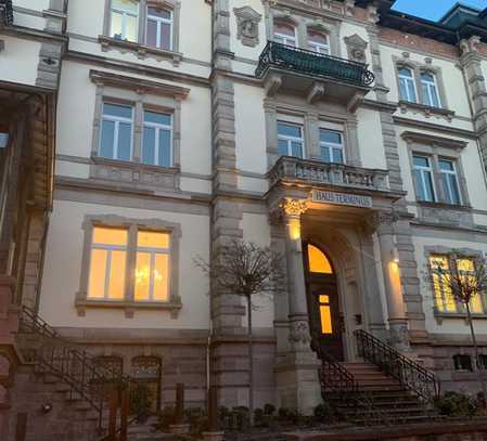 Schöne 2 Zimmer-Wohnung gegenüber vom Festspielhaus in Baden Baden