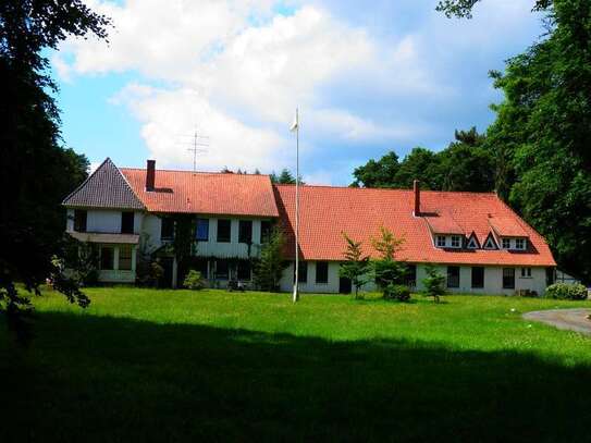 Wohnen im gepflegten historischen Gutshaus auf Rittergut Wiedenhausen