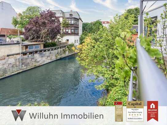 Elegantes Architektenhaus mit Wasserlage, Dachterrasse u. Garten