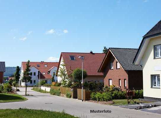 Einfamilienhaus, Dachterrasse, Garten, Garage