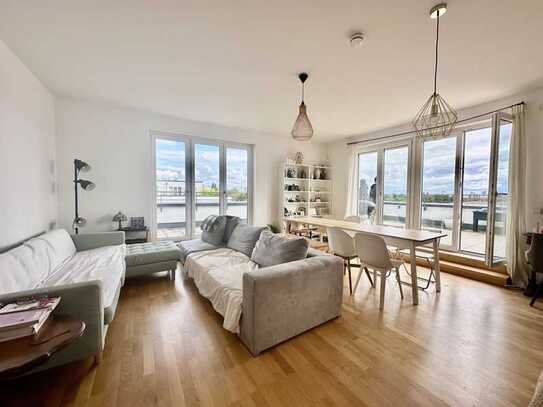 Tolle Penthouse-Wohnung mit Panoramablick und großer Dachterrasse.