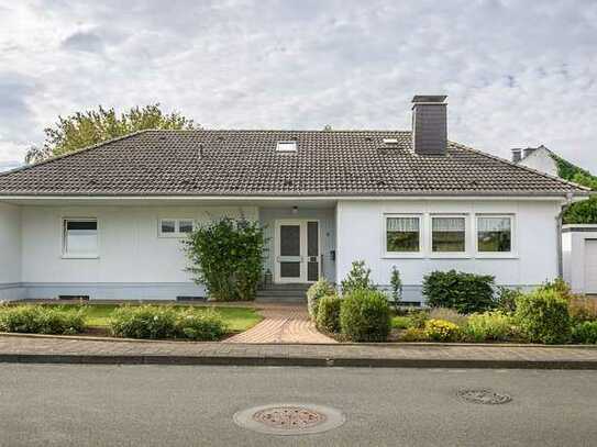 Toll geschnittenes Einfamilienhaus in beliebter Lage von Soest-Deiringsen mit Garten, Garage