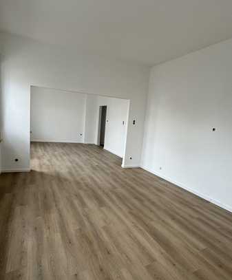 Erstbezug nach Sanierung: schöne 3-Zimmer-Wohnung mit Balkon in Weißenthurm