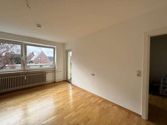 *ab sofort* gut geschnittene 2-Zimmer-Wohnung mit Balkon