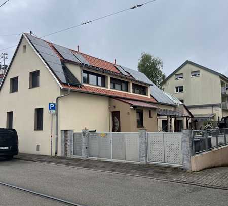 Wohnung 131m4 mit 3,5Zimmer Karlsruhe ,Daxlander.