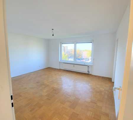 Stilvolle 3-Zimmer-Wohnung mit Balkon und Einbauküche +Garage in Isernhagen