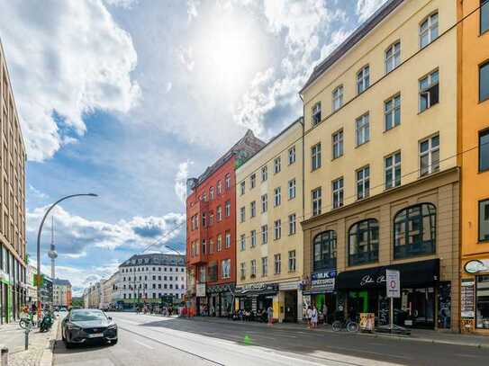 Kleines Gewerbeloft am Rosenthaler Platz, ruhig gelegen im Innenhof -- ab sofort verfügbar!