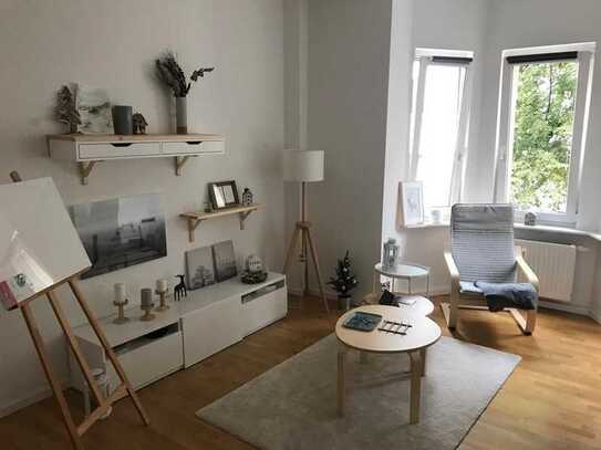 Attraktive 2-Zimmer-Wohnung mit Mädchenviertel