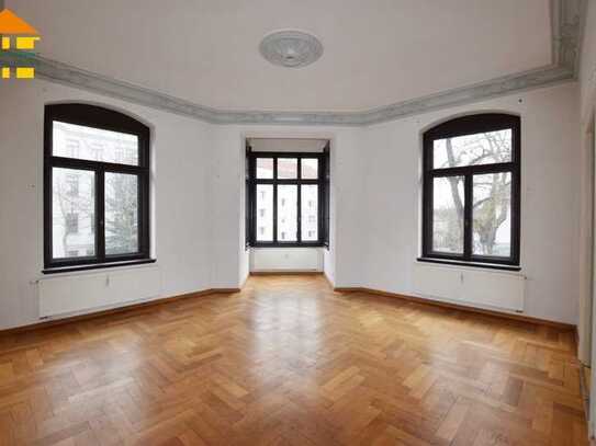 Großzügige Single-Wohnung mit Erker