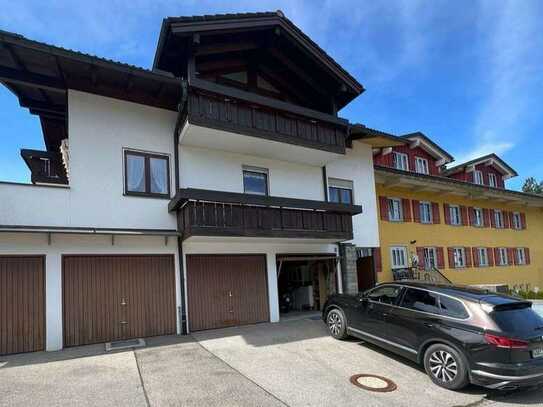 2,5 Zimmerwohnung mit Hochgratblick, gr. Terrasse und Balkon