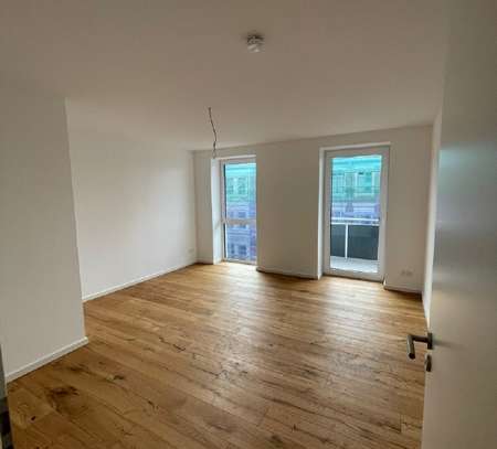 Moderne 3-Raum-Wohnung mit Balkon sucht Nachmieter - Stellplatz in Tiefgarage möglich!