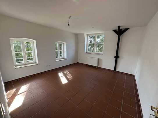 zwei Zimmer Wohnung in der Bergischen Fronmühle, in Untereschbach
