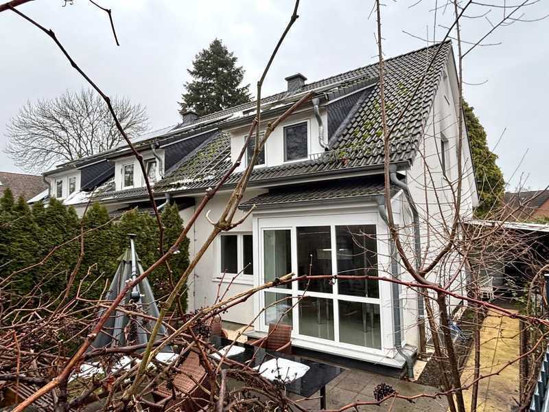 Modernes Reihenendhaus Baujahr ca. 2010 mit Vollkeller in begehrter Lage von Hamburg Eimsbüttel