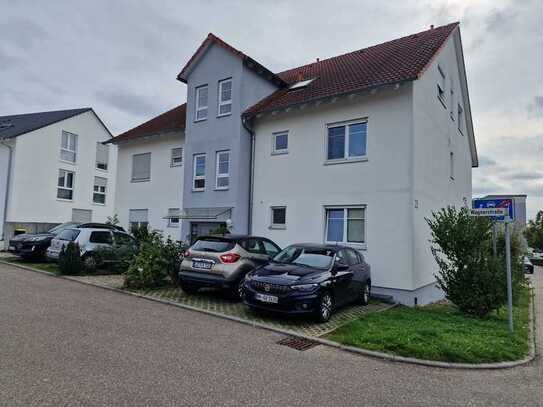 Möbilierte 2-Zimmer-Wohnung mit Balkon und EBK in Bönnigheim