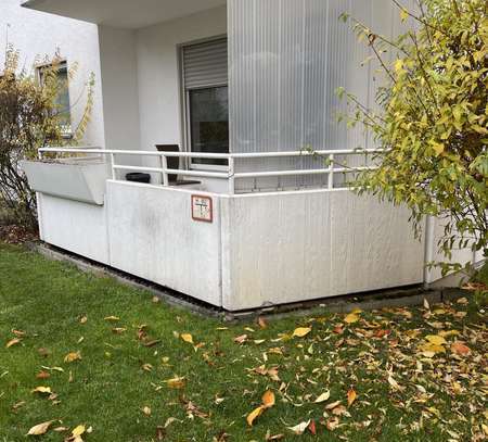 Geschmackvolle 2,5-Zimmer-Hochparterre-Wohnung mit Balkon in Leverkusen