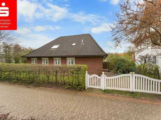 Bremen - Schwachhausen: freistehendes Einfamilienhaus mit großzügiger Aufteilung