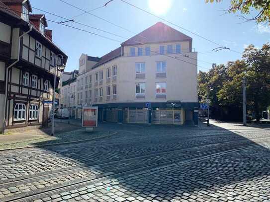 schöne 1 Raum Wohnung im 1.OG mit Balkon