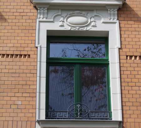 ***2 Zimmer, Wohnküche, Balkon und in ruhige Lage- was will man mehr?