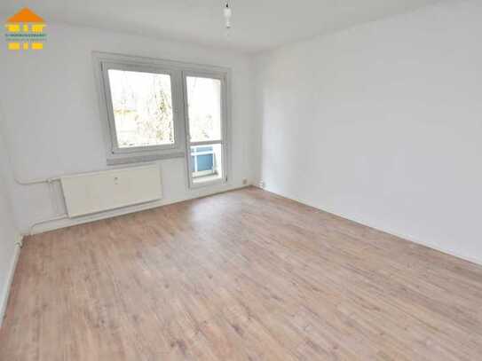 *Balkon, 4 Zimmer, Blick ins Grüne, PERFEKT *