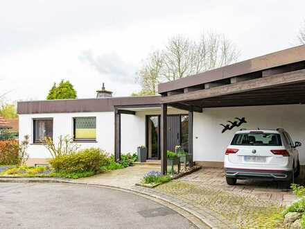 Idyllischer Bungalow mit großem Garten und zeitlosem Charme in Strickherdicke