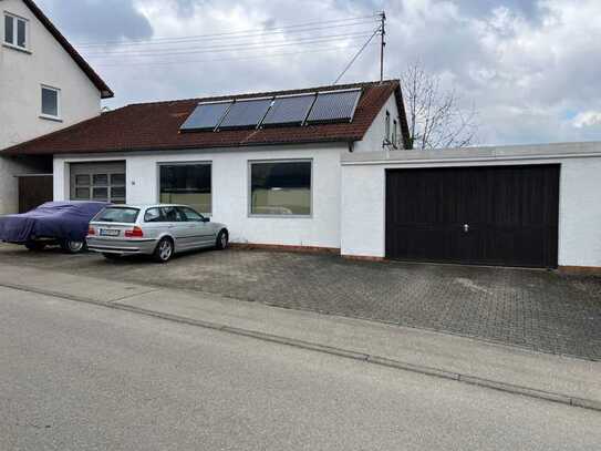 Werkstatt für den Hobby-Schrauber in Nattheim-Auernheim inkl. Doppelgarage zu verkaufen.