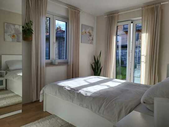 Schöne 3-Zimmer-Wohnung mit großem Garten in Hofolding