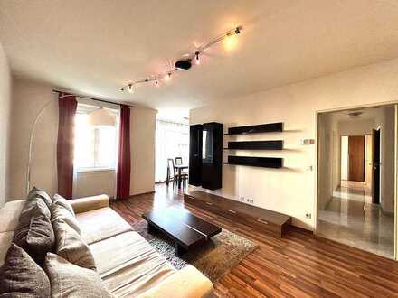 Stilvolle, sanierte 2-Zimmer-Wohnung mit Balkon und Einbauküche in Erlangen